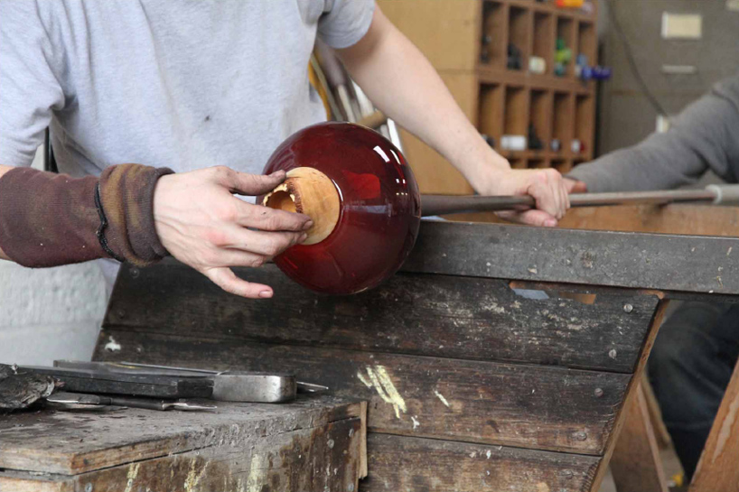 pia wüstenberg: blue + red stacking vessels