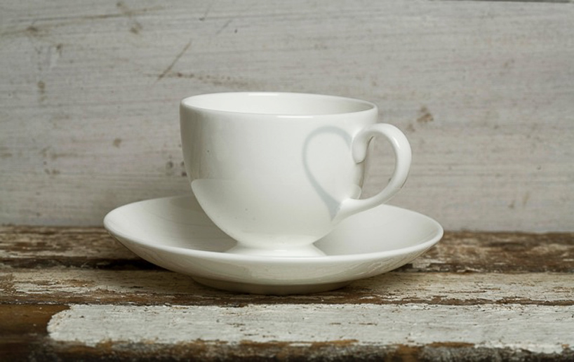 kaffeeform launches new mugs made from recycled beechwood fibers +