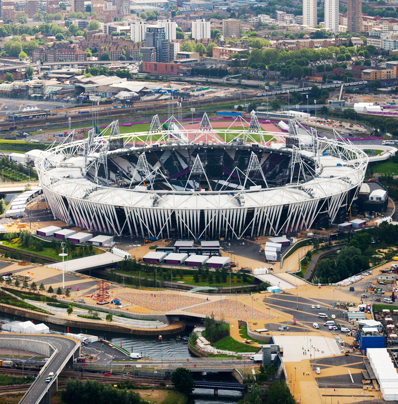 Стадионы летом. Олимпийский стадион (Лондон). Олимпик Штадиум. Олимпийский стадион Лондон конструктив. Олимпийский стадион Лондон 2020.