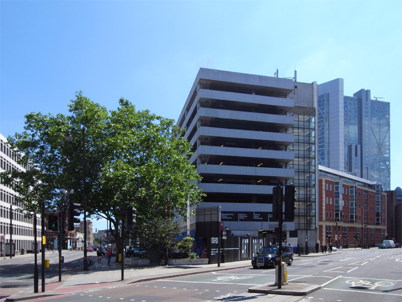 BMW art car collection at art drive! in london