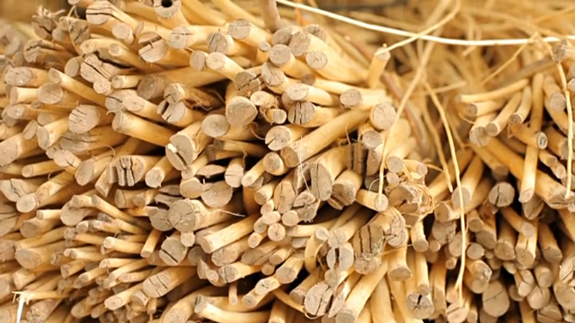 the andes house: wicker lamps