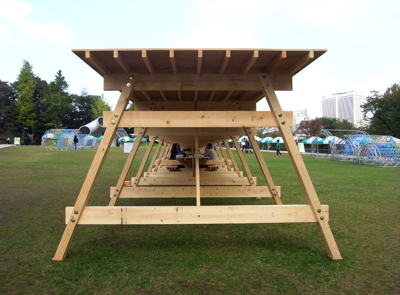 torafu architects: gulliver table in tokyo midtown