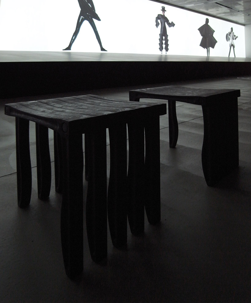 shigeru ban: exhibition design of visual dialogue at 21_21 design sight