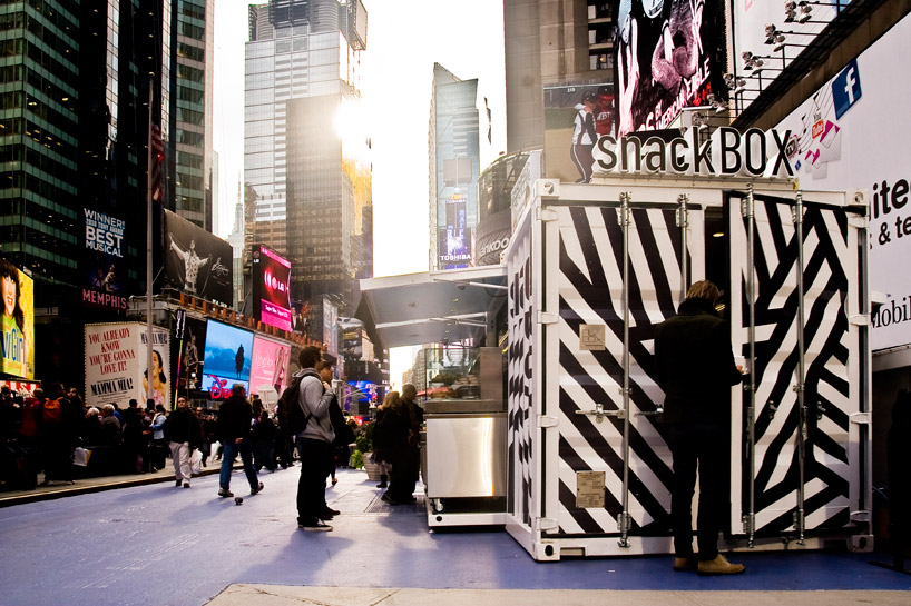 SnackBox by ÆDIFICA & MüvBox, New York » Retail Design Blog