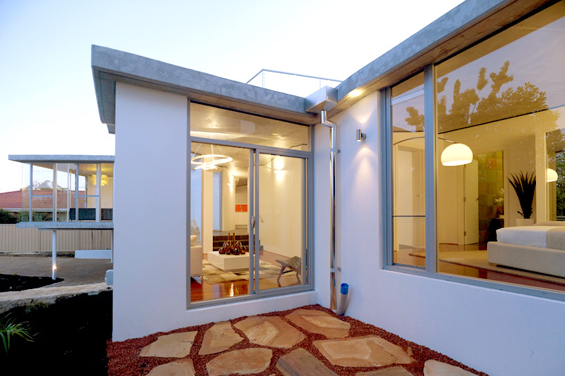 enter projects: aldrich residence in perth, australia 