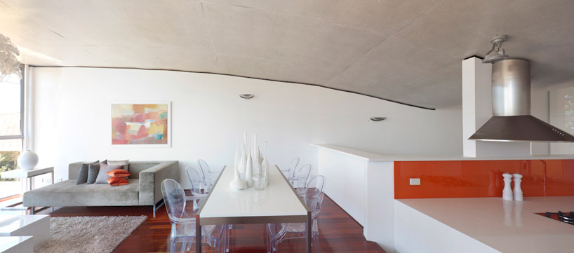 enter projects: aldrich residence in perth, australia 