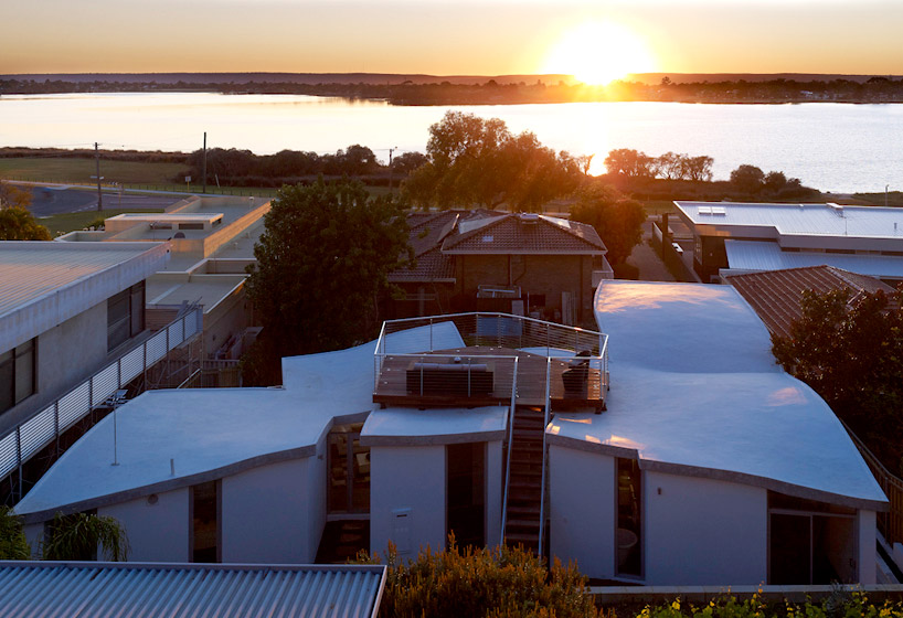 enter projects: aldrich residence in perth, australia 