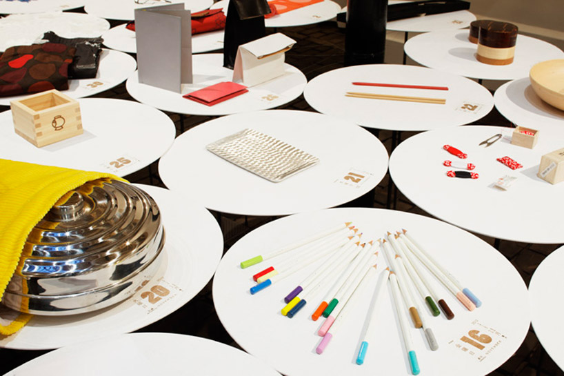 365 charming everyday things exhibition by DGT architects