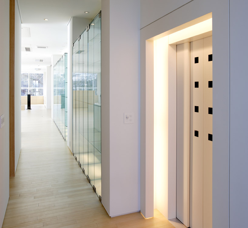 edward suzuki architecture: villa by the sea