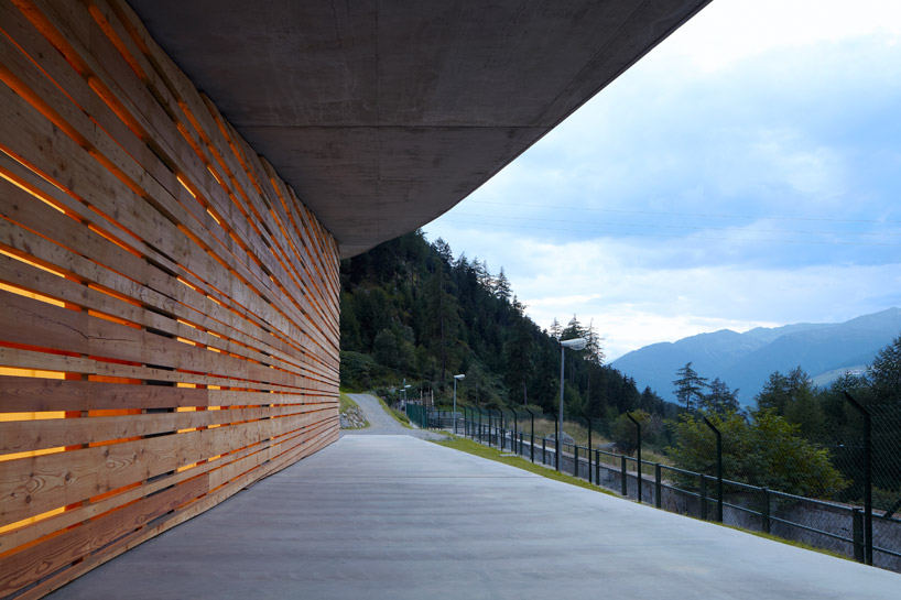 monovolume architecture: hydroelectric power plant punibach