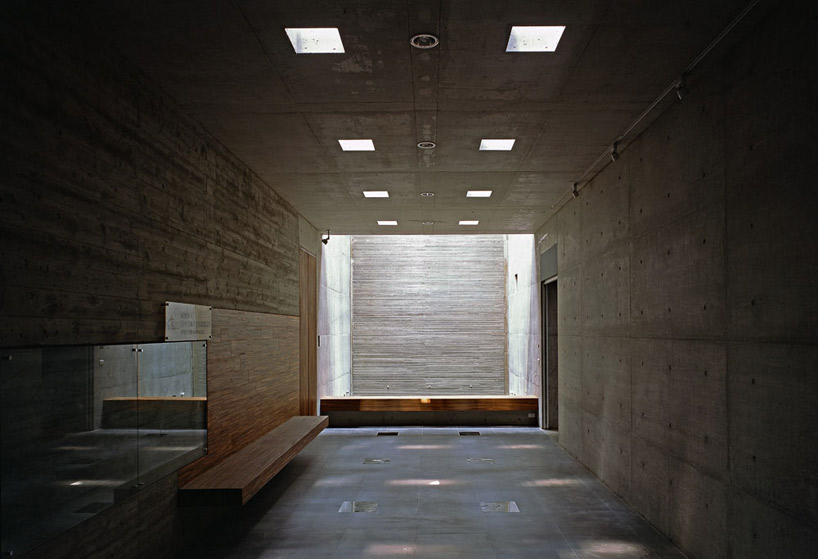 AMBi studio: light of christ's salvation church