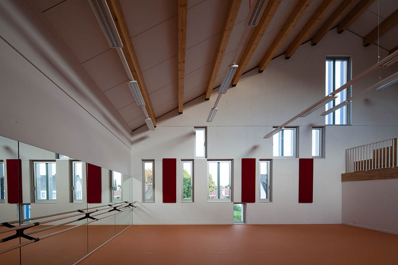 carlos arroyo arquitectos: academie MWD, belgium
