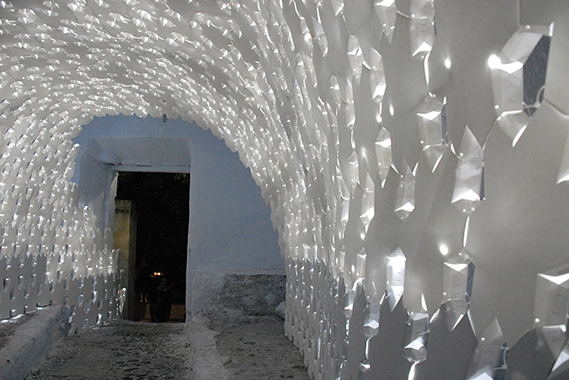 24 degrees studio: daphne installation