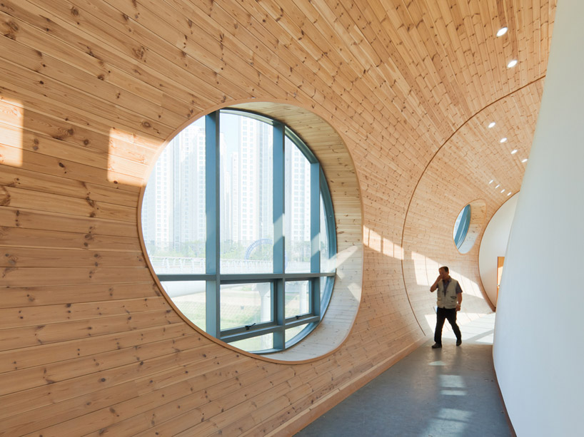 urban playground + yagatoo architects: heterojunctional barrier pavilion