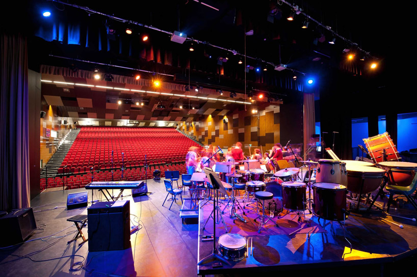 james deans + associates architects: katsumata centre, australia