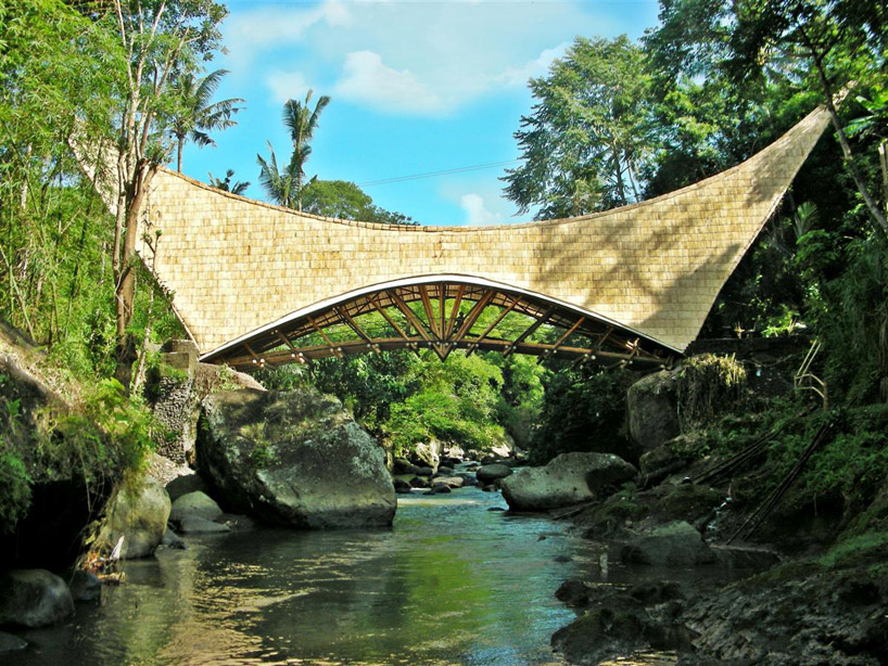 PT bamboo pure: millenium bridge - 1