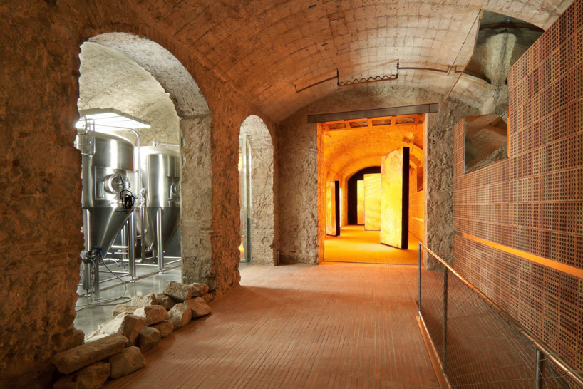 jean nouvel: fabrica moritz barcelona