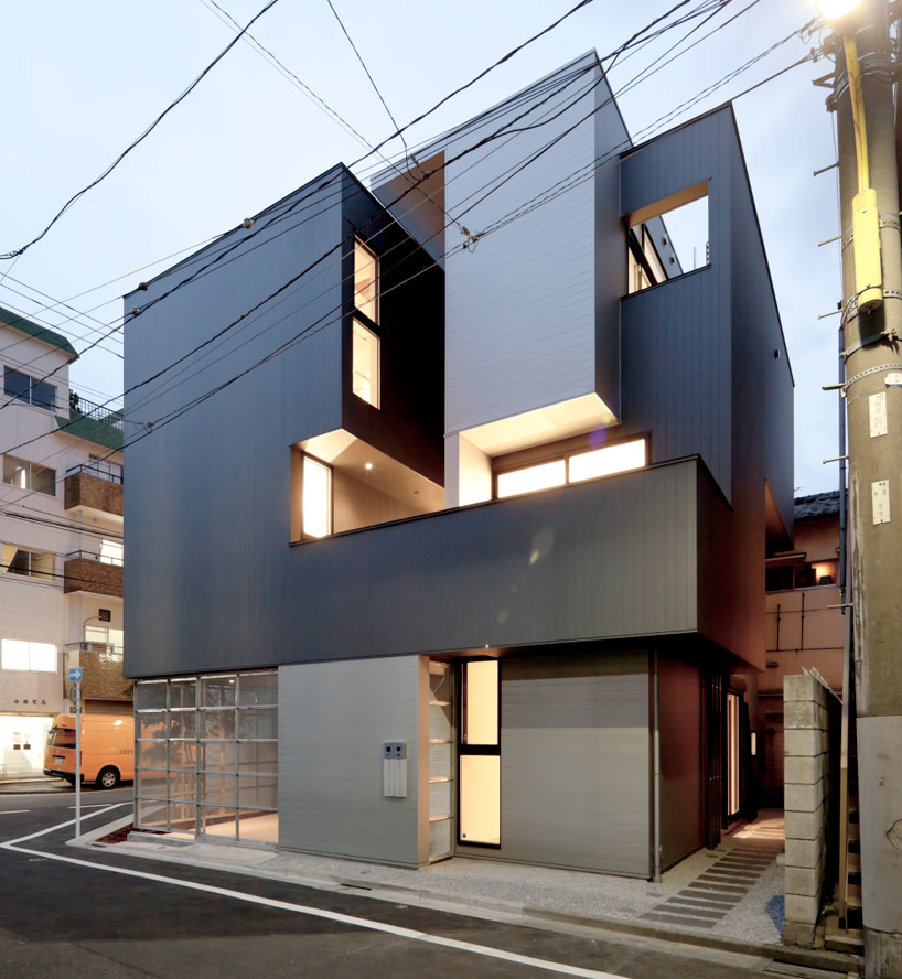 atelier tekuto: ToLioRe house in tokyo