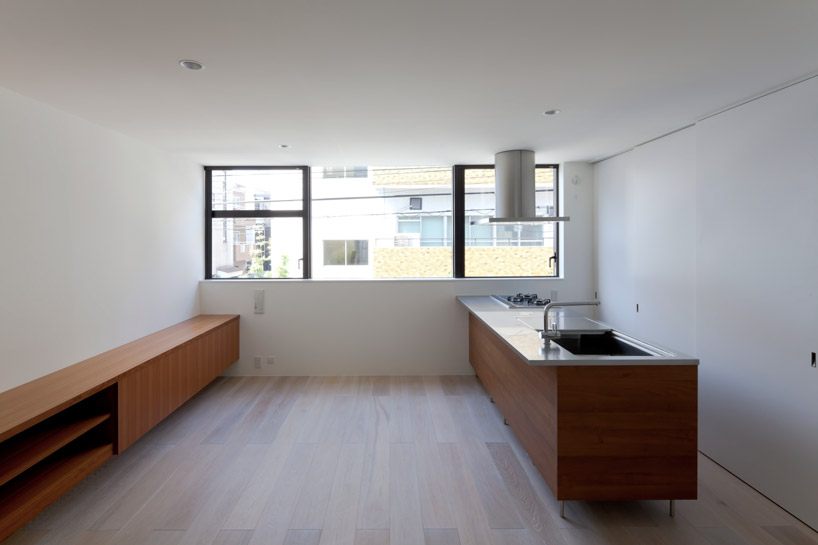atelier tekuto: ToLioRe house in tokyo