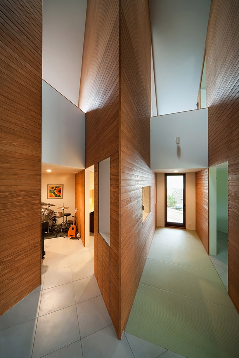 sinato: shichirigahama T