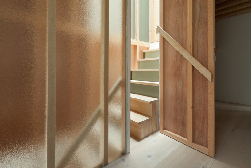 takehiko nez architects: urban hut