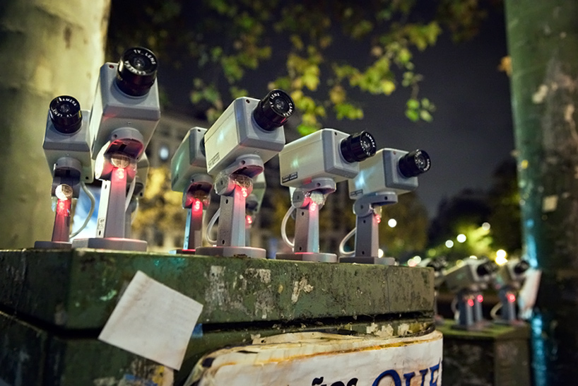 luzinterruptus: politicians under surveillance