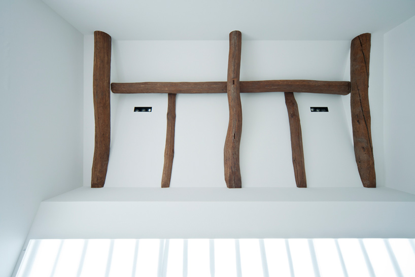 CASE-REAL: white dormitory for il vento