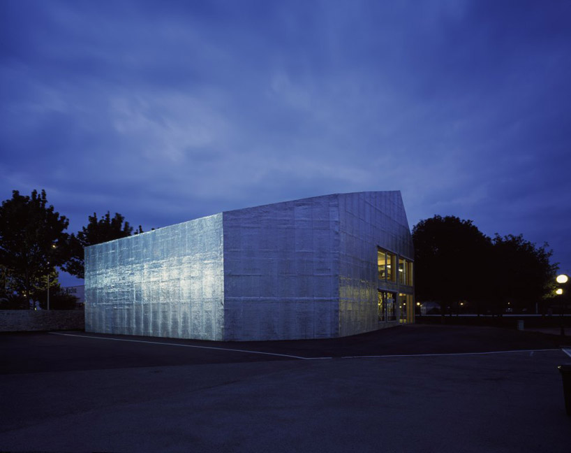 &eacute;ric lapierre architecture: le point du jour art centre