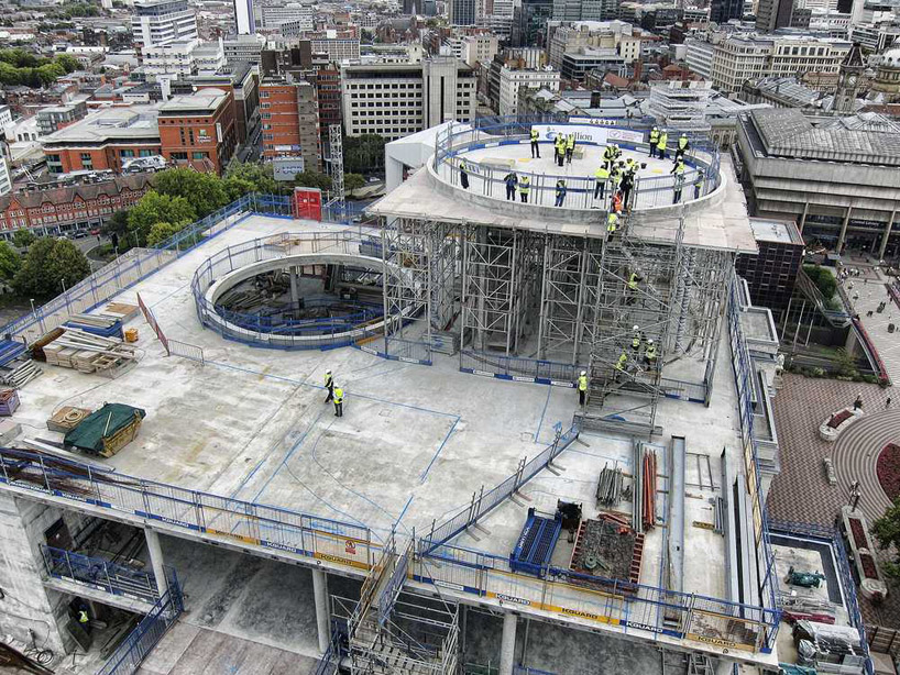 mecanoo architecten: library of birmingham celebrates top out