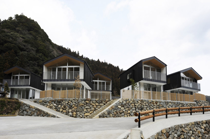 sogabe lab + hari architects: kamikatsu asahi municipal housing