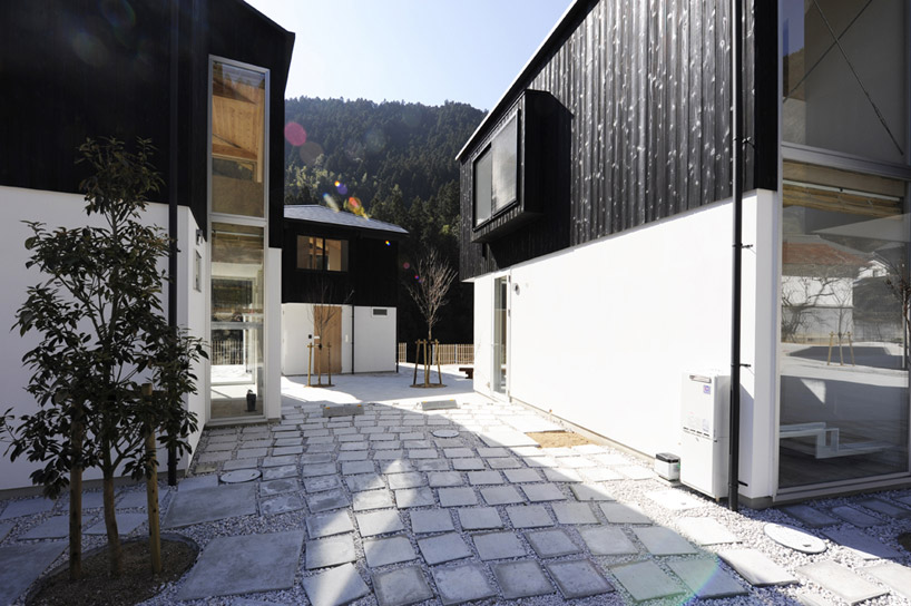 sogabe lab + hari architects: kamikatsu asahi municipal housing