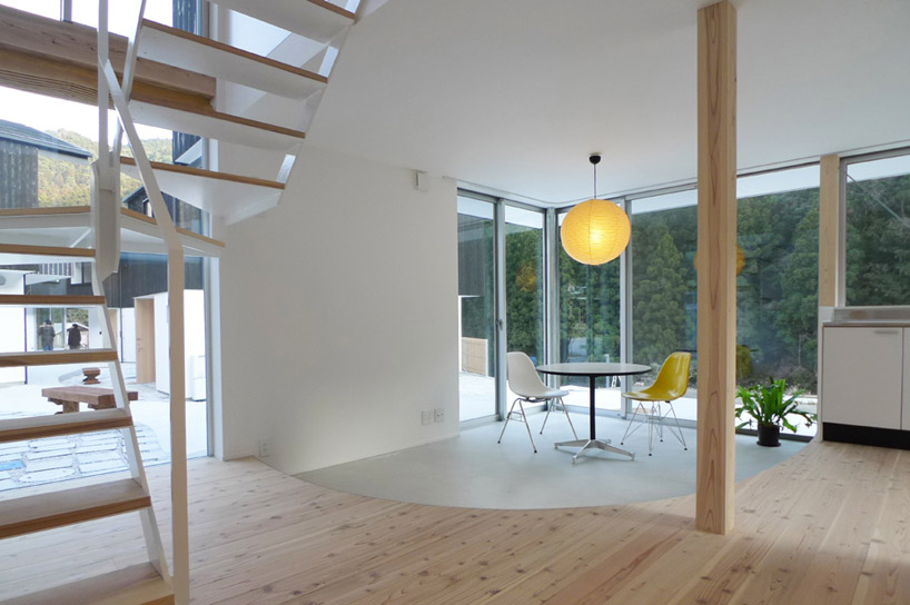 sogabe lab + hari architects: kamikatsu asahi municipal housing