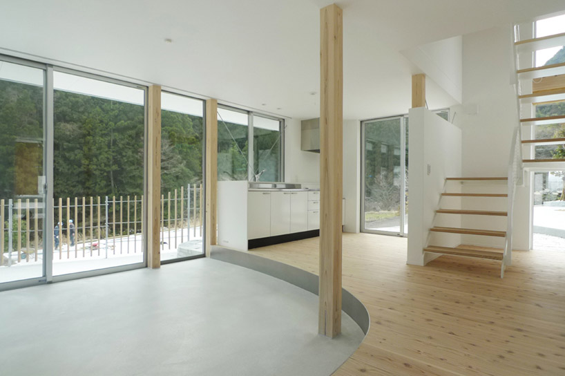 sogabe lab + hari architects: kamikatsu asahi municipal housing