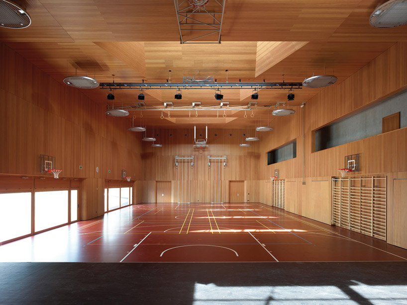 frei rezakhanlou architectes: school in chermignon