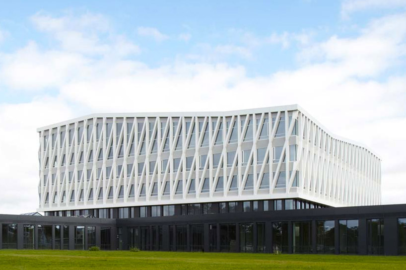 henning larsen architects: viborg town hall