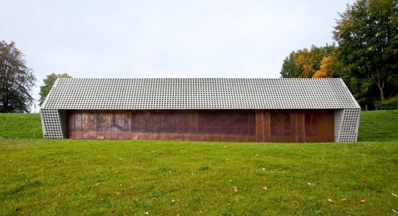 berrel berrel kr&auml;utler architekten: water reservoir