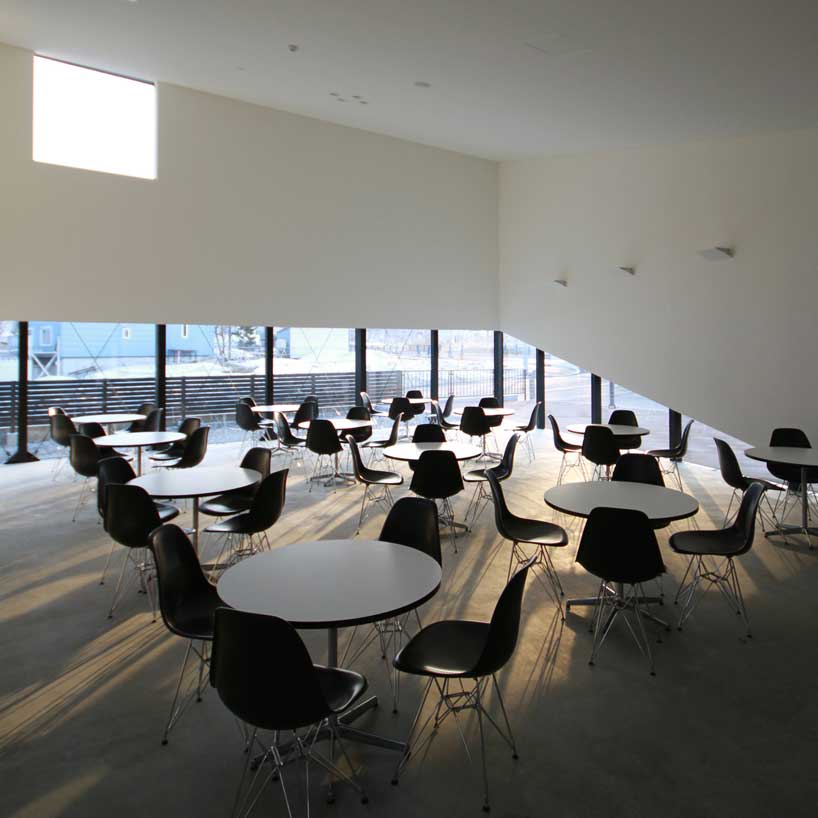 code architectural design: GR230 highway service center