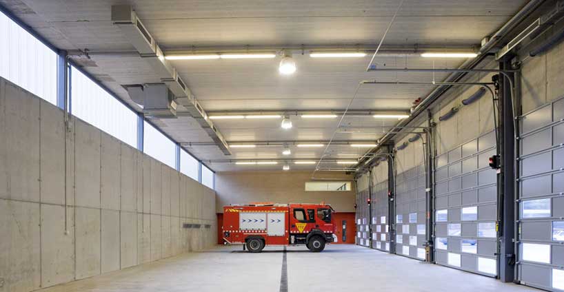 mestura arquitectes: fire station gava