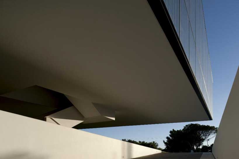 FVArquitectos: alcatel head office