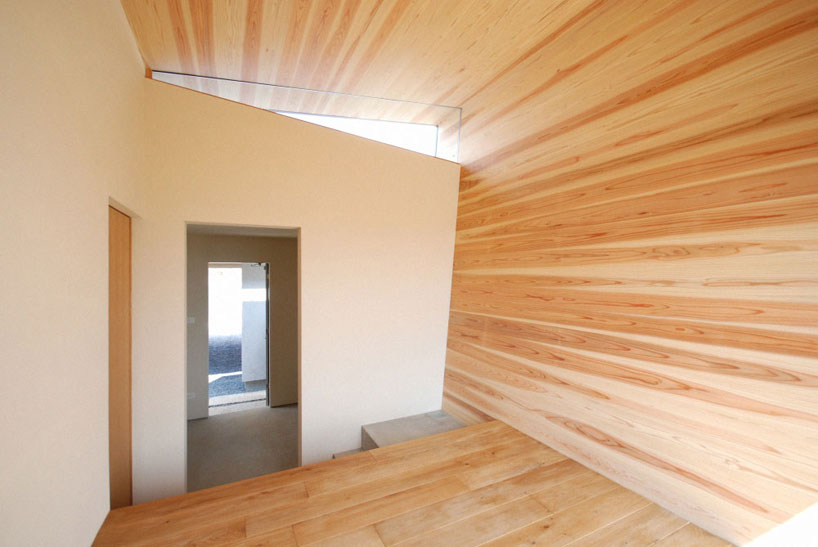 matsunami mitsutomo architect + associates: residence in kishigawa