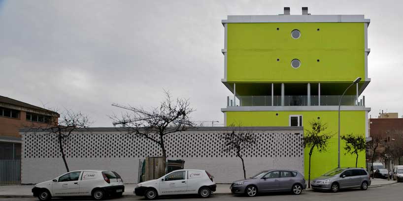 blanca lle&oacute;: mare de deu housing