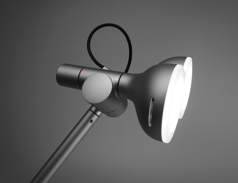 jinseok hwang: lobot desk lamp