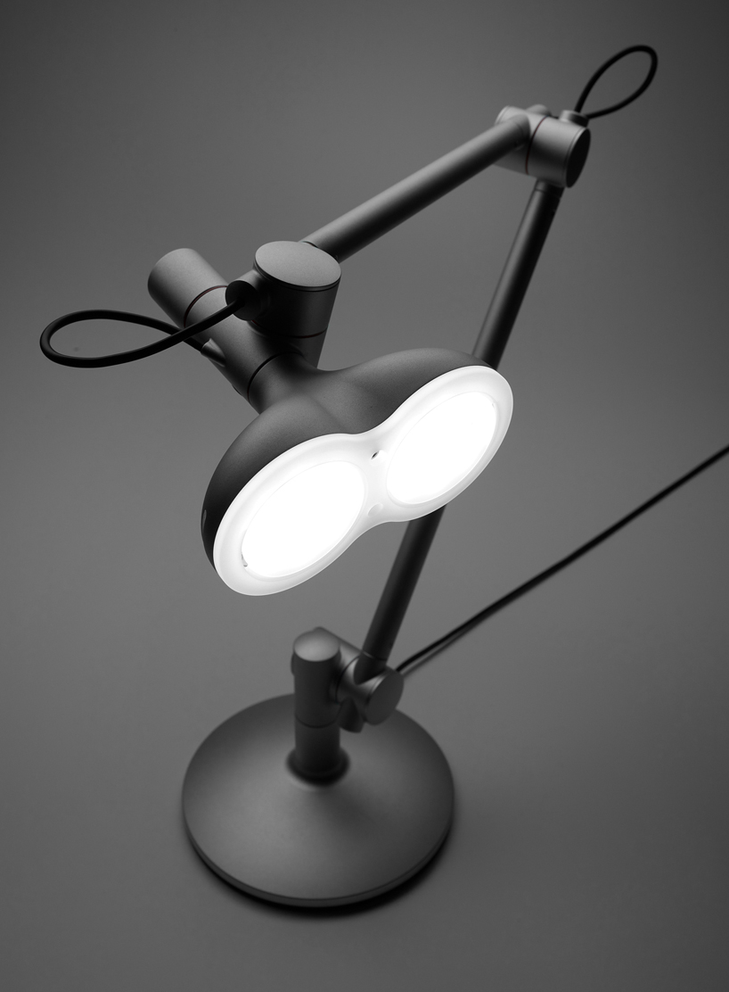 jinseok hwang: lobot desk lamp