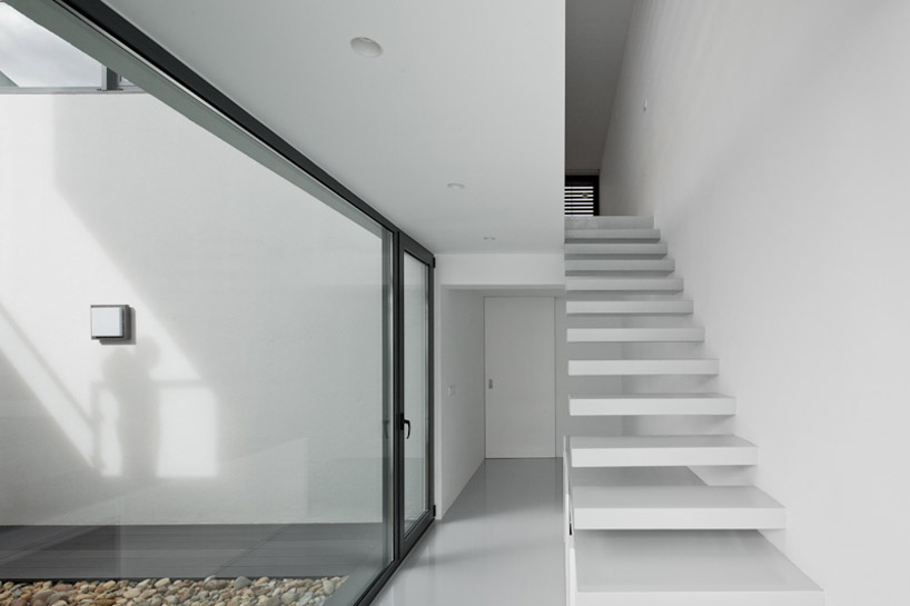 [i]da arquitectos: DJ house