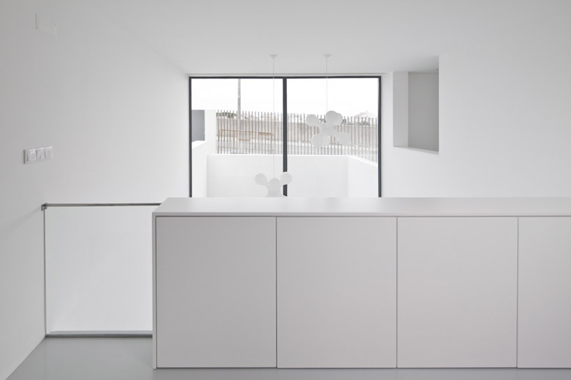 [i]da arquitectos: DJ house