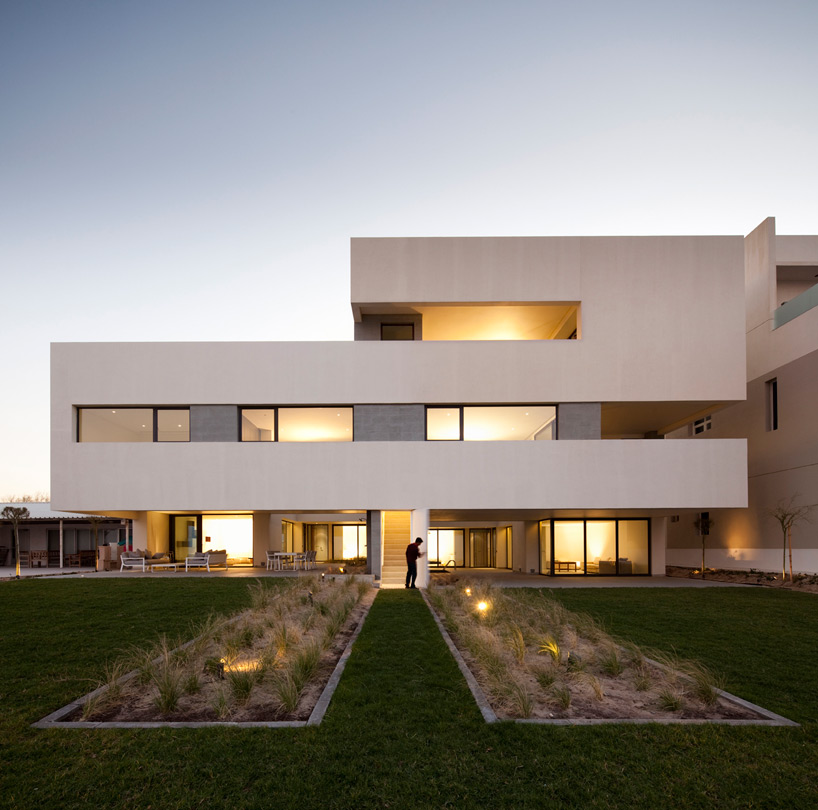 AGi architects: S cube chalet - 1
