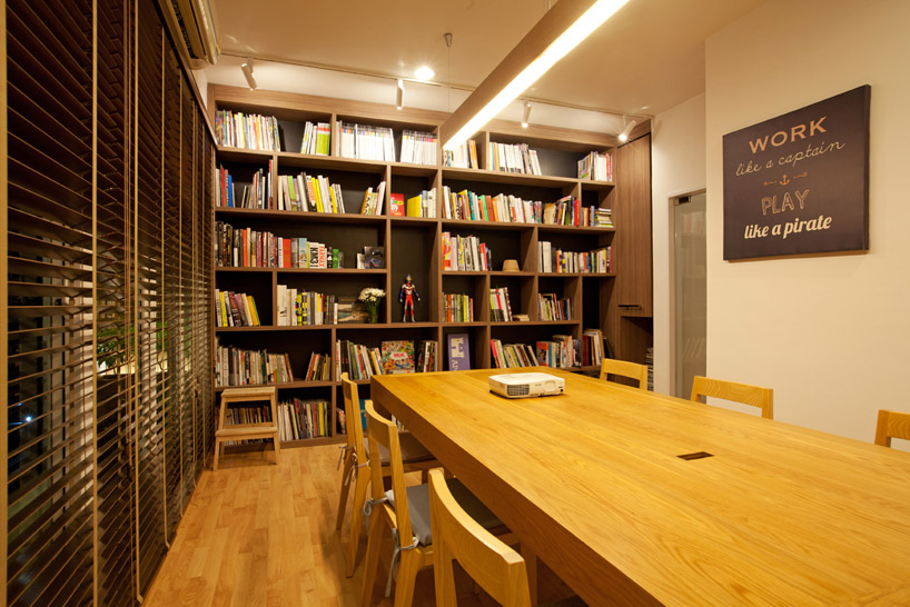 apostrophy's office in thailand