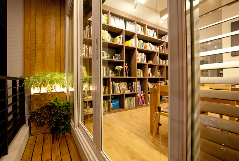 apostrophy's office in thailand