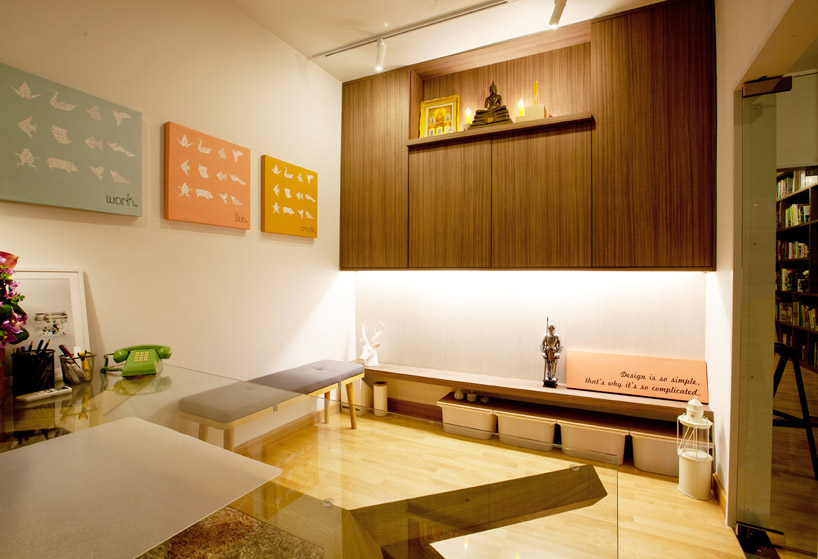 apostrophy's office in thailand