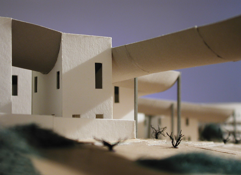 obra architects: aqueduct housing for guanajuato, mexico